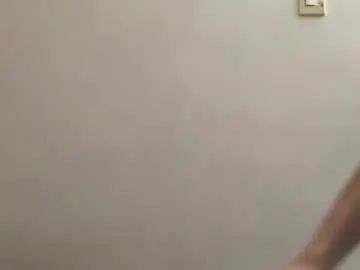 Enjoy watching the complete video of Gay sex chat with devadie
