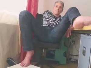 Enjoy watching this uncut clip of Gay sex chat with adrian19380