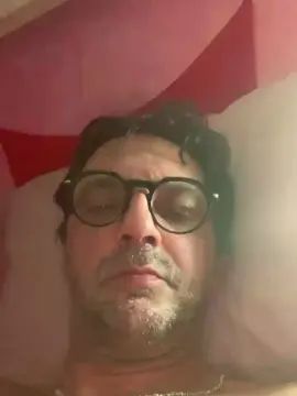 Play the HD movie of Gay sex chat with joeblack75sexy
