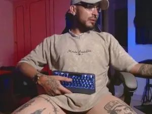 Enjoy watching the uncut video of Gay sex chat with Malek_Xarx