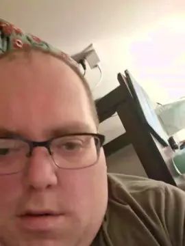 Stream the HD scene titled Gay sex chat with Edward2521