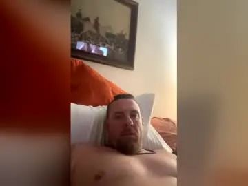 Enjoy watching the HD movie called Gay sex chat with luckycapi86