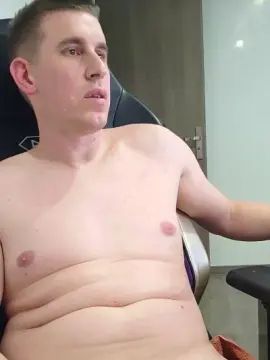 Stream this hardcore video of Gay sex chat with libertin1307