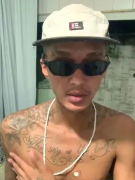 Enjoy watching hardcore video titled Gay sex chat with juninhocria_hot