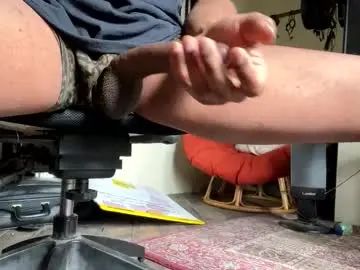 Play the full scene named Gay sex chat with mainvein_91