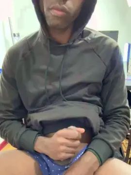 Stream uncut video of Gay sex chat with Berdiano18