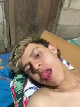 View this HD clip called Gay sex chat with Zayn1820