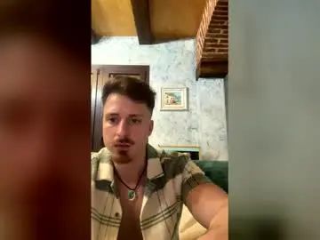 Play complete movie called Gay sex chat with zeusoctavian
