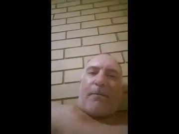 Enjoy watching this full movie of Gay sex chat with nathyfans420