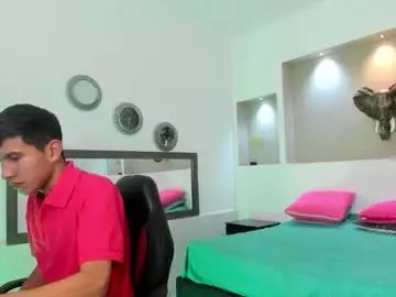 View the full movie of Gay sex chat with drake__ariza