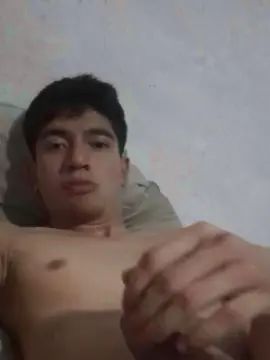 Enjoy watching the uncut movie of Gay sex chat with flacosex5