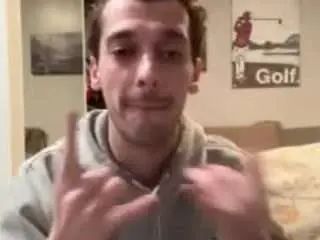 View complete clip named Gay sex chat with skinnybull97