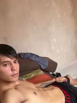 Stream the complete video titled Gay sex chat with Siempreelmismo