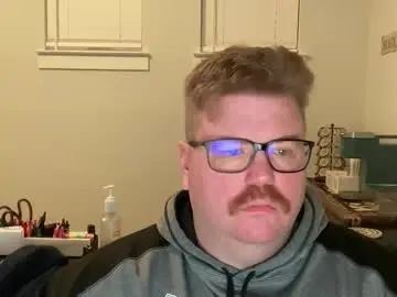 View the uncut video called Gay sex chat with sub4daddy69