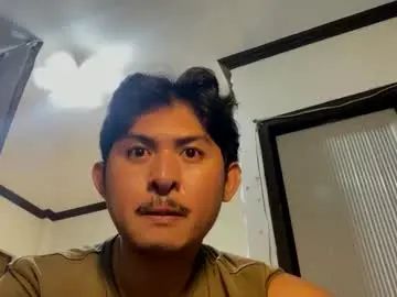 Stream the HD video called Gay sex chat with cutiepinoy