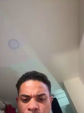 Watch the uncut video of Gay sex chat with leonidas222