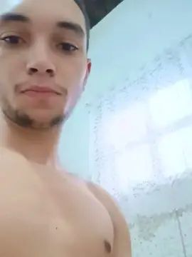 View the uncut video named Gay sex chat with gust9090_hot