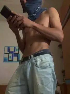 Play the complete video called Gay sex chat with BoySexBoy_36