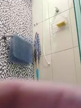 Play the uncensored video of Gay sex chat with Walacelala24