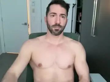 View this uncut movie called Gay sex chat with finn_riley