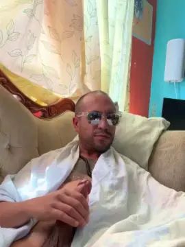 Watch the uncut scene named Gay sex chat with mmm8694