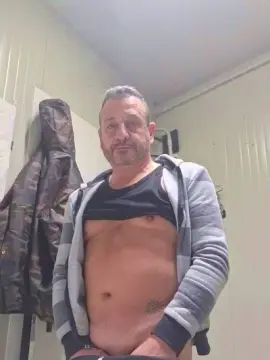 Play the uncut video of Gay sex chat with Trombatore72