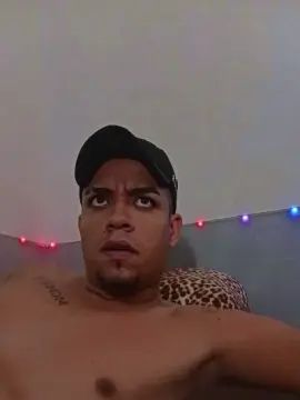 Stream uncensored video named Gay sex chat with EscorpianoMal