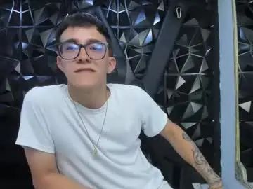 Play hardcore movie called Gay sex chat with tylercross_