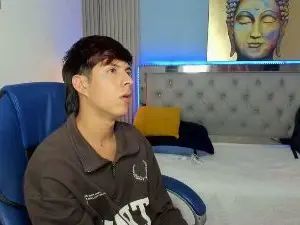View this uncut movie called Gay sex chat with Brent_18