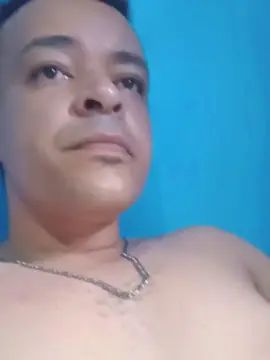 Enjoy watching the complete video titled Gay sex chat with paul2604