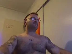 Watch this uncensored scene named Gay sex chat with Johnny_Aries