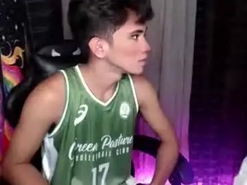 Play the uncut movie called Gay sex chat with ursweetboy_jrck