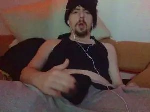 Enjoy watching HD scene of Gay sex chat with Hardwhip93