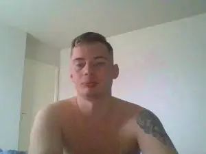 Play complete scene titled Gay sex chat with SvenTwinkboy