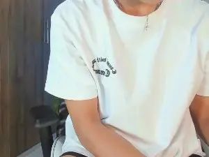 Enjoy watching complete scene called Gay sex chat with Alannaughty_