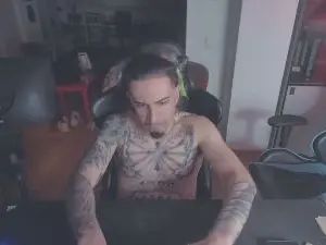 Enjoy watching full movie of Gay sex chat with daddybrokenslut