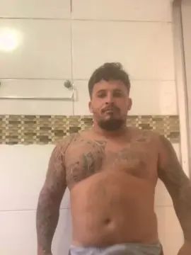 Stream the hardcore video called Gay sex chat with gordinho19cm1