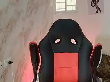 Enjoy watching the full clip of Gay sex chat with hamsel_dallas