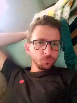 Stream the full video of Gay sex chat with Marrento23CM
