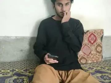Play this uncut video titled Gay sex chat with smartii24