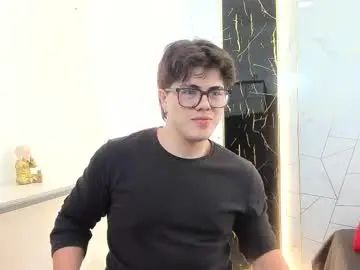 Play full scene named Gay sex chat with johnson_fox