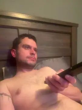 Play the complete video named Gay sex chat with Dielawn