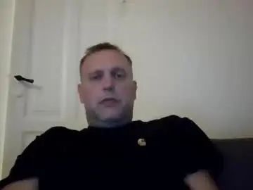 View the uncut scene called Gay sex chat with sunshineomg