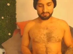 Stream this HD video titled Gay sex chat with springbreakers2