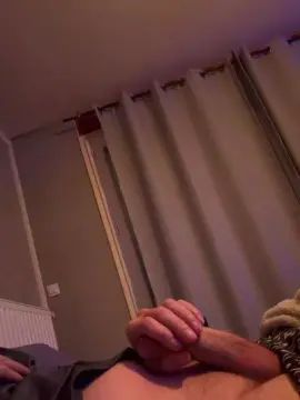 Enjoy watching this uncensored scene of Gay sex chat with Vinc2795