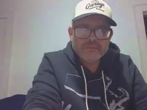 Enjoy watching this HD movie titled Gay sex chat with Papabear7691