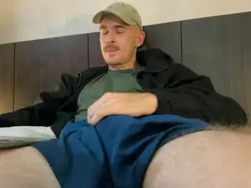 Stream the complete video titled Gay sex chat with tigerniko