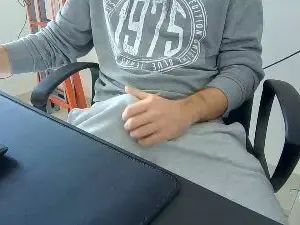 View the full scene named Gay sex chat with Zuuunzaral