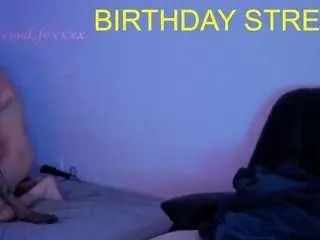 Watch the hardcore scene called Gay sex chat with 19reddragon86