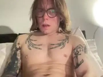 Watch the complete clip named Gay sex chat with supersilk69